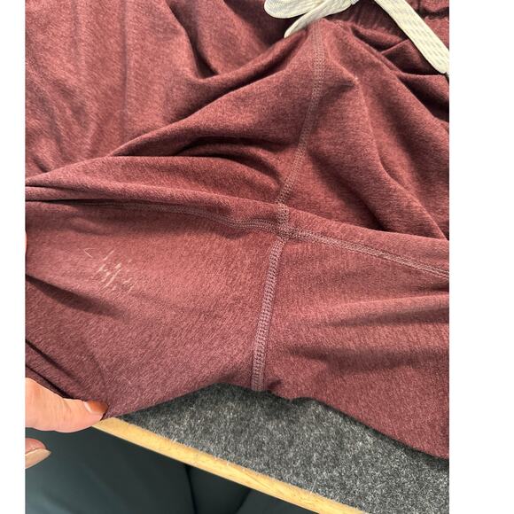 Vuori Women's Performance Jogger Ruby Heather, Size L, Pre-Loved - Picture 4 of 5